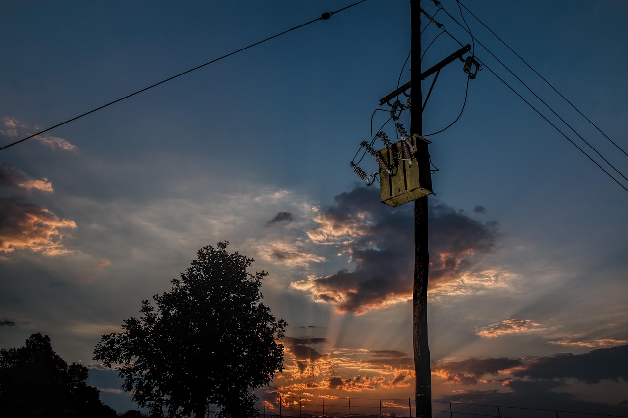Transformateur hta poste haute tension : clé de la distribution d’énergie industrielle